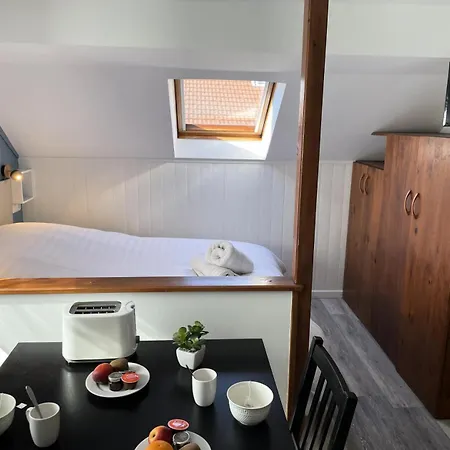 0 - Pour 2 Personnes 234 Apartment Aix-les-Bains